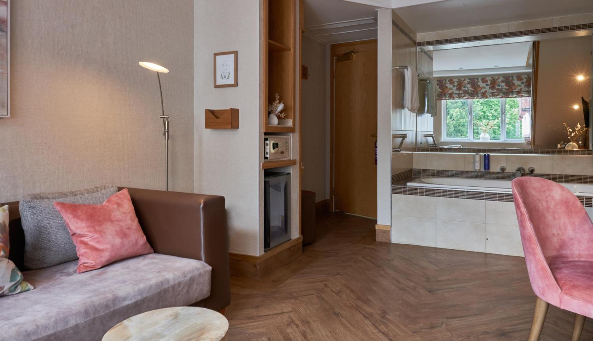 Fairlawns, Hotel And Spa Walsall Exteriör bild