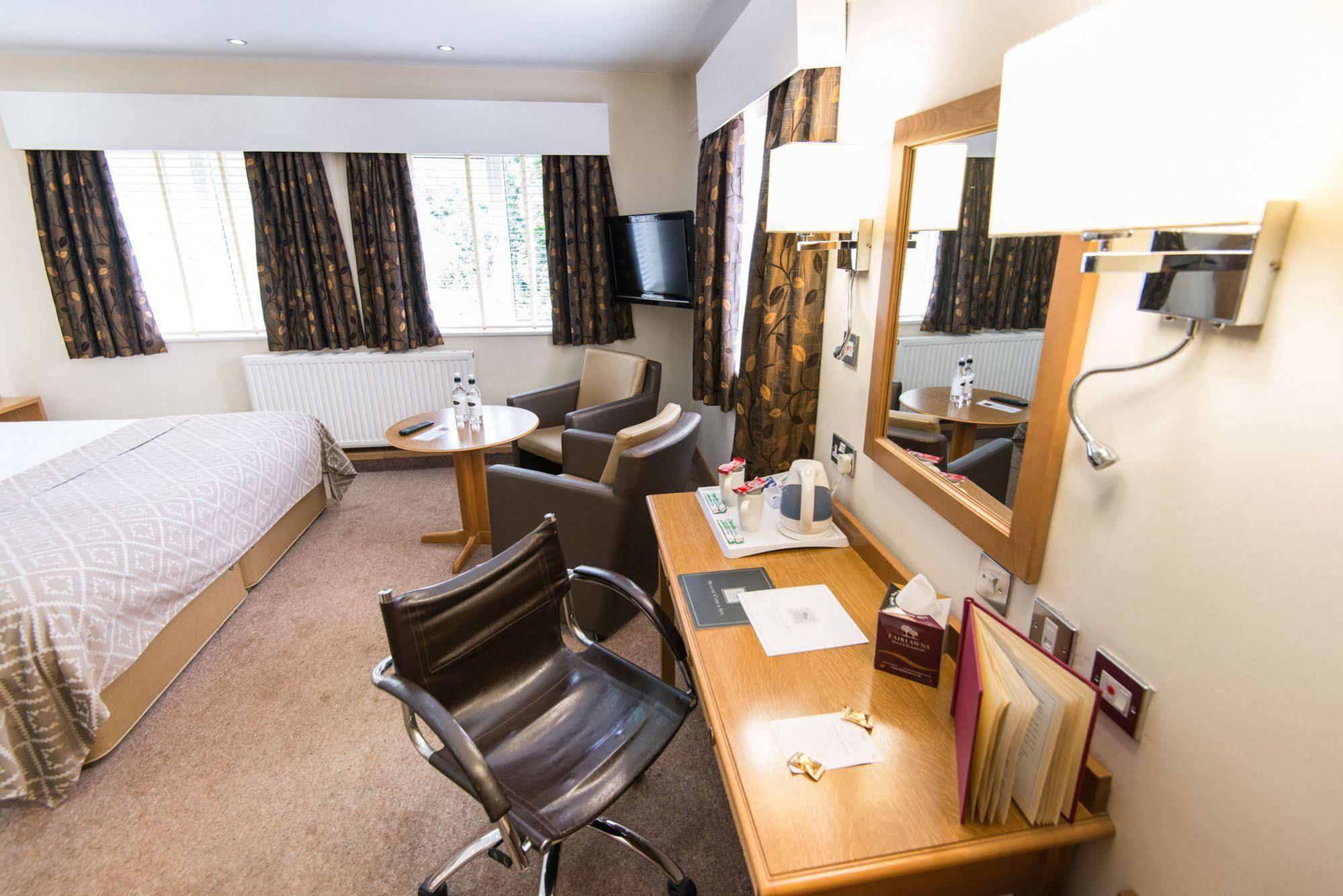 Fairlawns, Hotel And Spa Walsall Exteriör bild